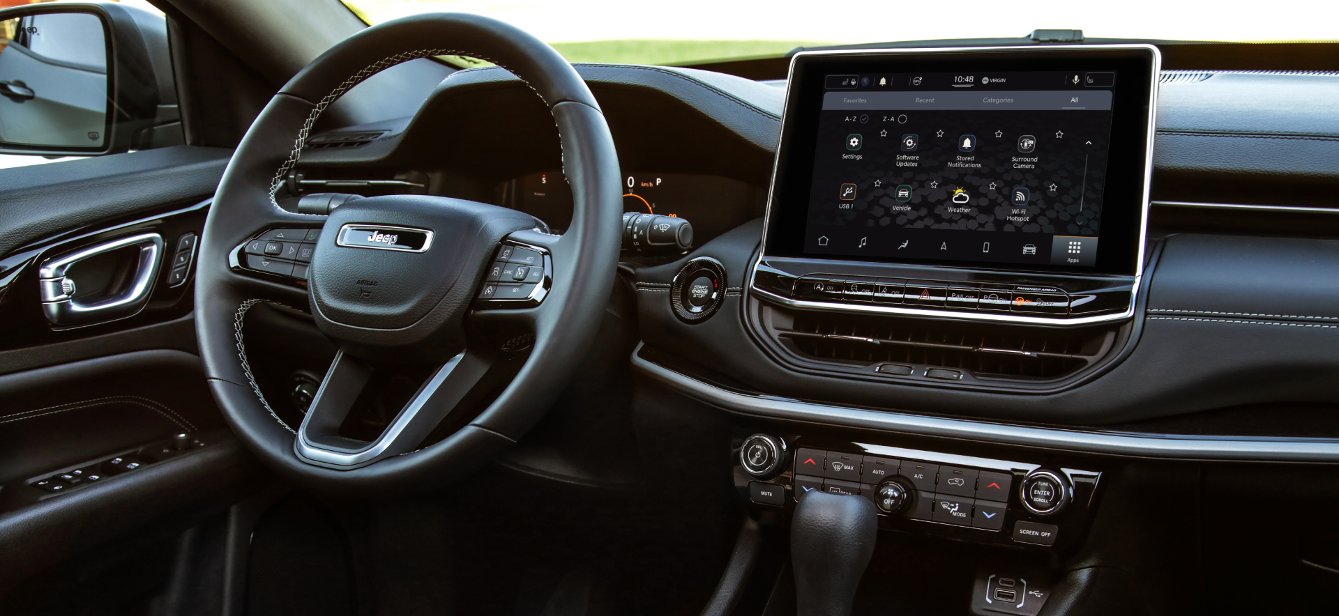 NEUES SMARTES 10,1" UCONNECT™ RADIO
